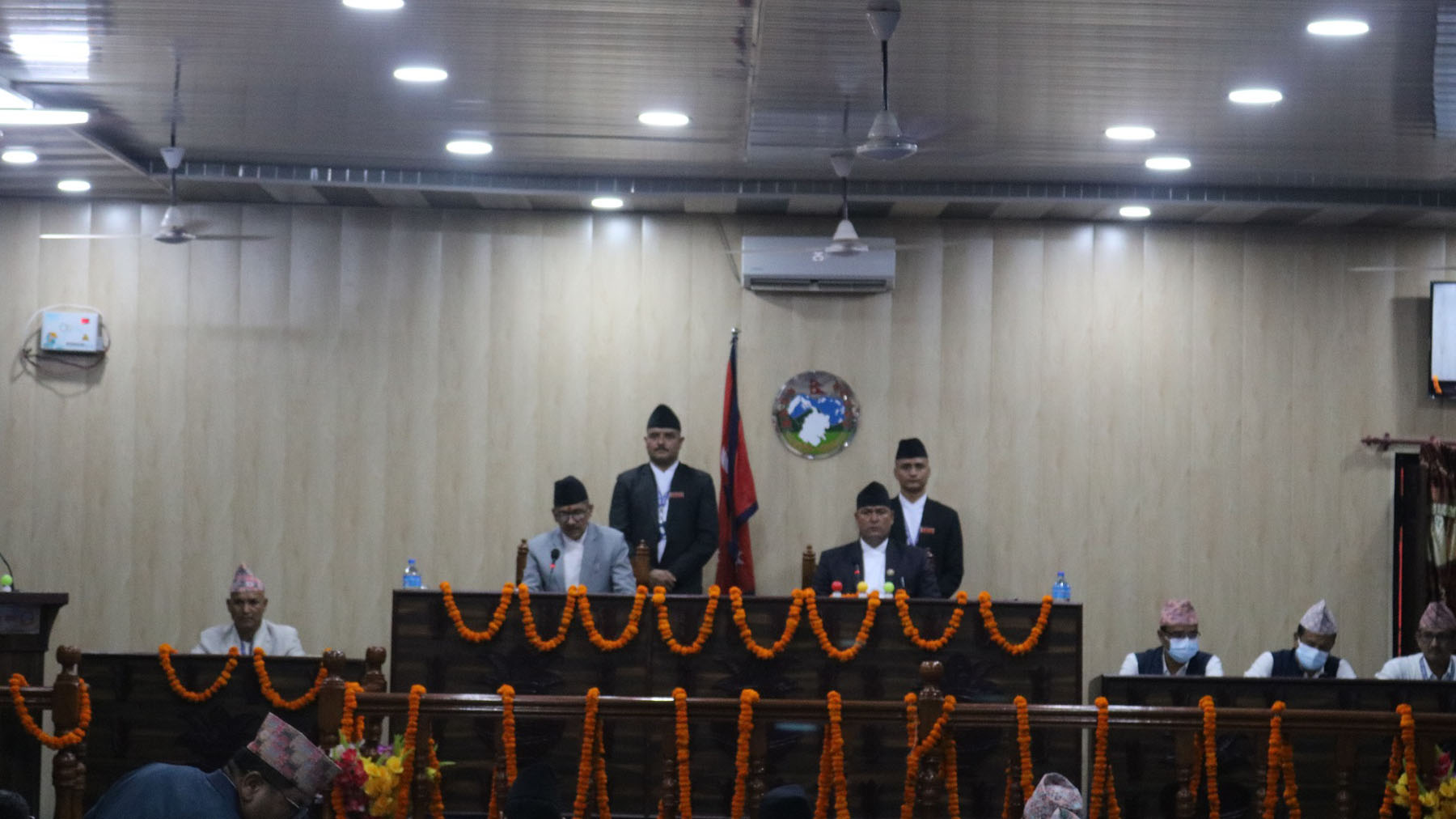 एमालेको वहिष्कारबीच सुदूरपश्चिमको बजेट बहुमतले पारित